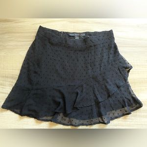 Juniors black mini skirt Size L